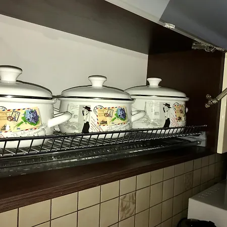 Large In The Center *