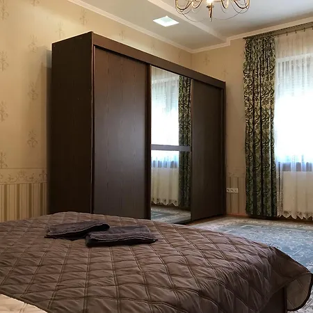 Apartment Large In The Center Mukacheve