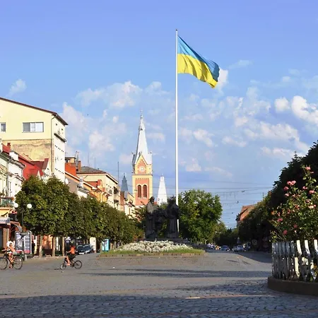 Apartment Large In The Center Mukacheve